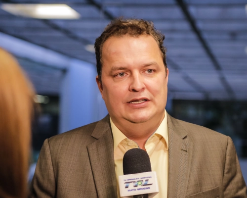 Max Russi: Difícil impedir que bandidos entrem nos partidos, não está escrito na testa dele
